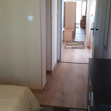 卡普里酒店 内塞伯尔