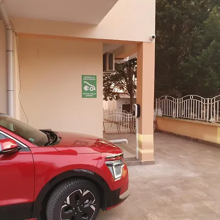 Capri 3* 네세부르