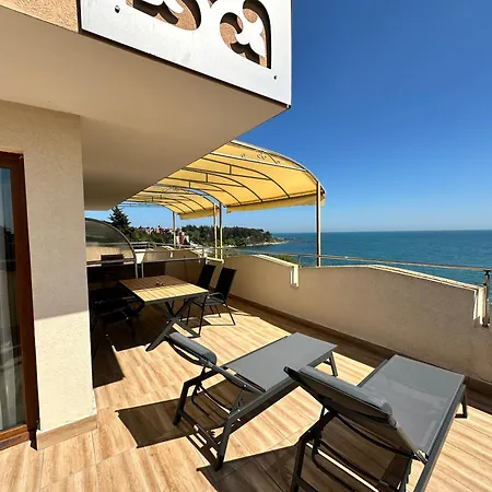 Capri 3* 네세부르